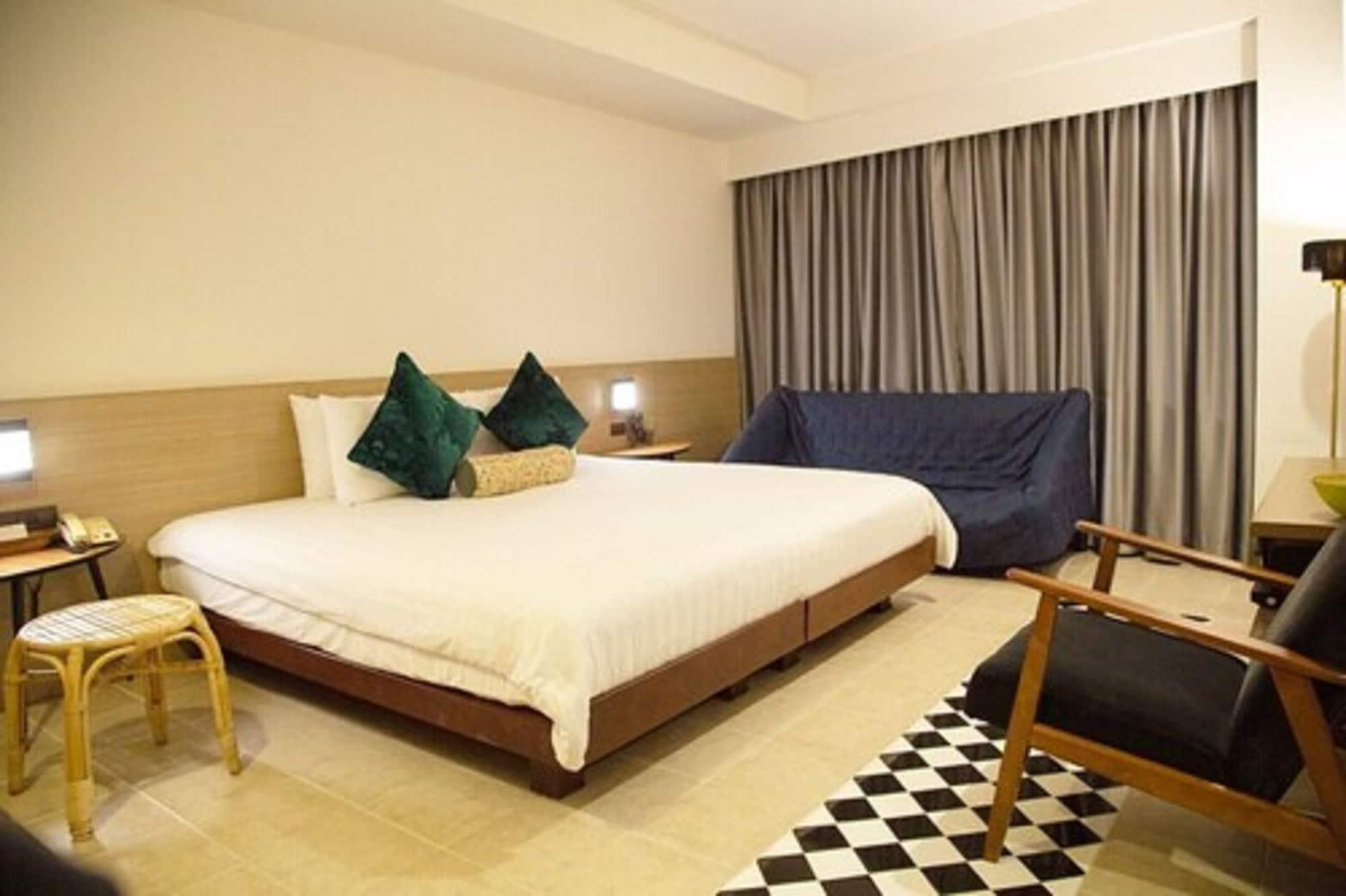 Baboona Beachfront Living Pattaya Eksteriør billede