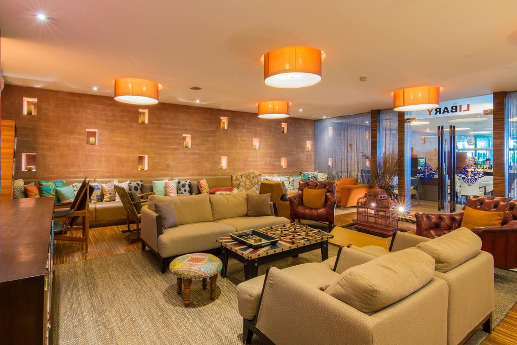 Baboona Beachfront Living Pattaya Eksteriør billede